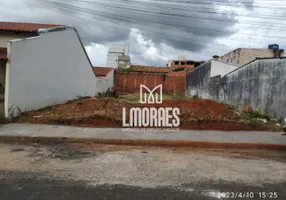 Foto 1 de Lote/Terreno à venda, 300m² em Segismundo Pereira, Uberlândia