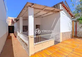Foto 1 de Casa com 3 Quartos à venda, 162m² em Conjunto Chica Ferreira, Uberaba
