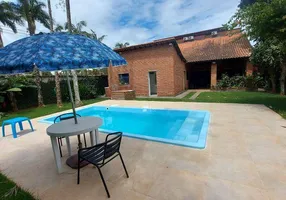Foto 1 de Casa com 4 Quartos à venda, 300m² em Jardim Guaiúba, Guarujá