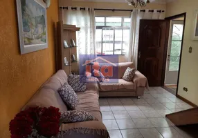 Foto 1 de Casa com 2 Quartos à venda, 72m² em Americanópolis, São Paulo