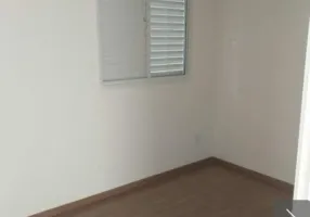 Foto 1 de Apartamento com 2 Quartos à venda, 44m² em Cidade Santa Julia, Itapecerica da Serra