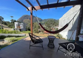 Foto 1 de Casa de Condomínio com 4 Quartos à venda, 255m² em Cônego, Nova Friburgo