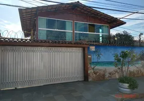 Foto 1 de Casa com 3 Quartos à venda, 290m² em Planalto, Belo Horizonte