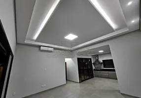 Foto 1 de Casa de Condomínio com 3 Quartos à venda, 180m² em Residencial Villa de Leon, Piratininga