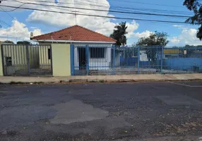 Foto 1 de Imóvel Comercial com 3 Quartos à venda, 134m² em Vila Ferroviária, Araraquara