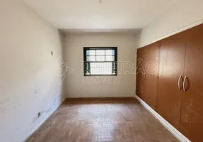 Foto 1 de Consultório com 3 Quartos para alugar, 159m² em Jardim América, Ribeirão Preto