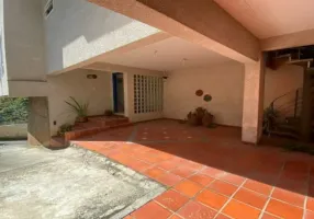 Foto 1 de Casa de Condomínio com 4 Quartos à venda, 300m² em Jardim Ibiratiba, São Paulo