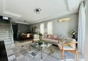 Foto 1 de Casa com 4 Quartos à venda, 220m² em Boqueirão, Santos