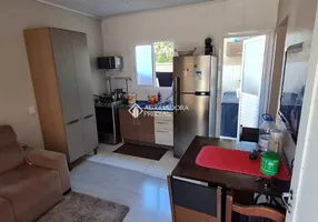 Foto 1 de Casa de Condomínio com 2 Quartos à venda, 43m² em Niterói, Canoas