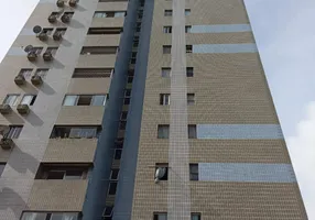 Foto 1 de Apartamento com 2 Quartos à venda, 70m² em Espinheiro, Recife