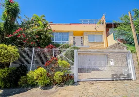 Foto 1 de Casa com 3 Quartos à venda, 329m² em Menino Deus, Porto Alegre