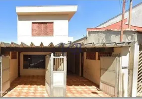 Foto 1 de Casa com 2 Quartos à venda, 152m² em Campestre, Santo André