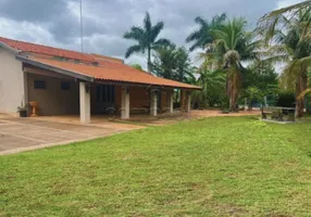 Foto 1 de Fazenda/Sítio com 2 Quartos para alugar, 130m² em Centro Talhado, São José do Rio Preto