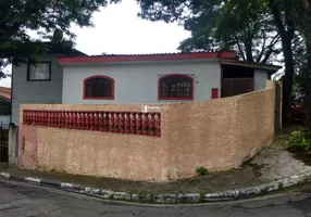 Foto 1 de Casa com 2 Quartos à venda, 108m² em Jardim Pinheiros, Embu das Artes