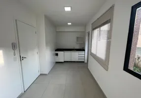 Foto 1 de Apartamento com 1 Quarto para alugar, 30m² em Chácara Santo Antônio Zona Leste, São Paulo