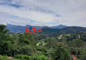 Foto 1 de Casa de Condomínio com 3 Quartos para venda ou aluguel, 134m² em Nogueira, Petrópolis