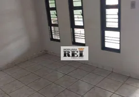 Foto 1 de Casa com 4 Quartos para alugar, 100m² em Setor Central, Rio Verde
