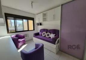 Foto 1 de Apartamento com 1 Quarto à venda, 44m² em Centro Histórico, Porto Alegre