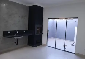 Foto 1 de Casa com 3 Quartos à venda, 136m² em Centro, Presidente Prudente