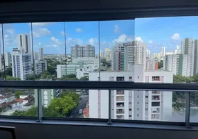 Foto 1 de Cobertura com 4 Quartos à venda, 300m² em Aflitos, Recife
