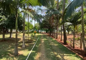 Foto 1 de Fazenda/Sítio com 3 Quartos à venda, 200m² em Zona Rural, Alvorada do Sul