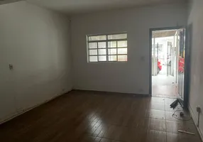 Foto 1 de Sobrado com 2 Quartos para alugar, 90m² em Santo Antônio, São Caetano do Sul