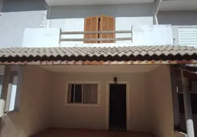 Foto 1 de Sobrado com 2 Quartos à venda, 80m² em Centro, Pinhalzinho