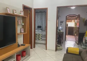 Foto 1 de Casa com 2 Quartos à venda, 63m² em Barbalho, Salvador