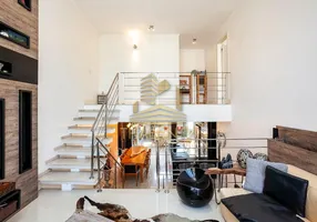 Foto 1 de Casa de Condomínio com 2 Quartos à venda, 210m² em Bairro Alto, Curitiba