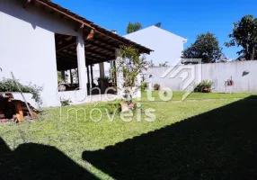 Foto 1 de Casa com 4 Quartos à venda, 282m² em Jardim Carvalho, Ponta Grossa