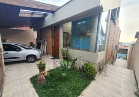 Foto 1 de Sobrado com 3 Quartos à venda, 245m² em Jardim Esplanada, São José dos Campos