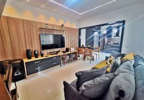 Foto 1 de Casa com 2 Quartos à venda, 97m² em Vila Caicara, Praia Grande