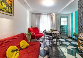 Foto 1 de Casa de Condomínio com 2 Quartos à venda, 52m² em Jardim Guaruja, São Paulo
