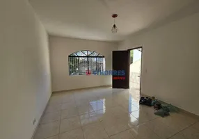 Foto 1 de Casa com 2 Quartos para alugar, 160m² em Jardim das Vertentes, São Paulo
