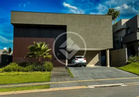 Foto 1 de Casa de Condomínio com 4 Quartos à venda, 431m² em Residencial Alphaville Flamboyant, Goiânia