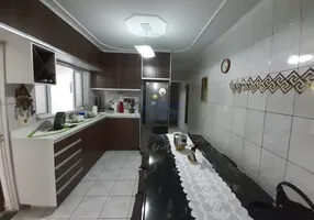 Foto 1 de Casa com 4 Quartos à venda, 110m² em Jardim Madureira, São José dos Campos