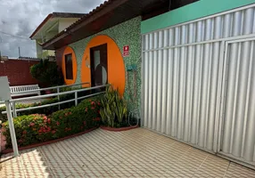 Foto 1 de Casa com 4 Quartos à venda, 227m² em Barro Duro, Maceió