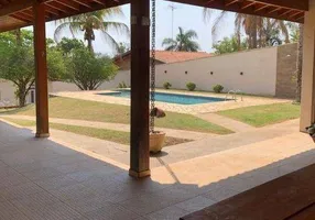 Foto 1 de Fazenda/Sítio com 4 Quartos à venda, 403m² em Sao Luiz, Paulínia