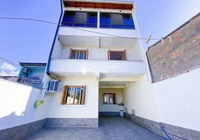 Foto 1 de Casa com 3 Quartos à venda, 192m² em Rubem Berta, Porto Alegre