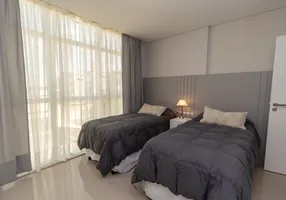 Foto 1 de Apartamento com 2 Quartos à venda, 92m² em Mariscal, Bombinhas