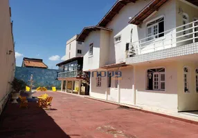 Foto 1 de Casa com 5 Quartos à venda, 360m² em Maraponga, Fortaleza