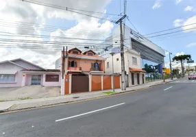 Foto 1 de Casa com 5 Quartos à venda, 311m² em Seminário, Curitiba