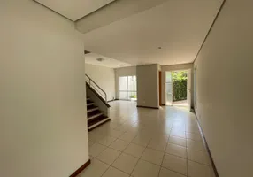 Foto 1 de Casa de Condomínio com 3 Quartos à venda, 160m² em Alphaville, Santana de Parnaíba