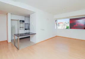 Foto 1 de Apartamento com 2 Quartos à venda, 70m² em São João, Porto Alegre