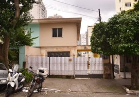 Foto 1 de Casa com 3 Quartos para alugar, 150m² em Saúde, São Paulo