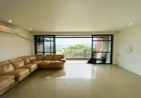 Foto 1 de Apartamento com 3 Quartos para alugar, 160m² em Barra da Tijuca, Rio de Janeiro