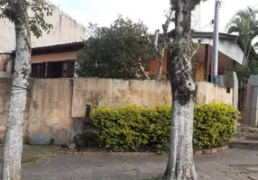 Foto 1 de Casa com 3 Quartos à venda, 79m² em Espiríto Santo, Porto Alegre