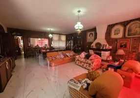 Foto 1 de Casa com 6 Quartos à venda, 336m² em Santa Lúcia, Belo Horizonte