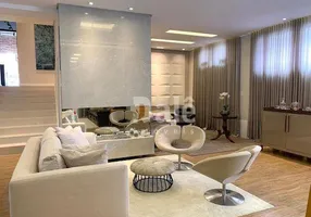 Foto 1 de Casa de Condomínio com 3 Quartos à venda, 341m² em Condomínio Residencial Alphaville II, São José dos Campos