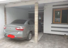 Foto 1 de Casa com 2 Quartos à venda, 63m² em Mato Grande, Canoas